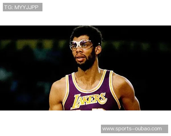 KD盛赞乔丹气场强大渴望邀请其上节目探讨完美球员与商人之道