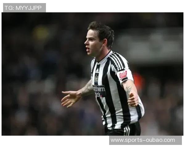 曼城官推庆祝罗德里获金球奖一周年回顾精彩瞬间