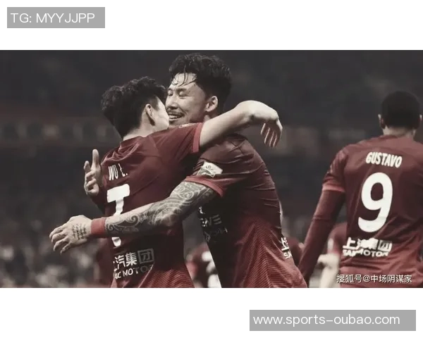 张琳芃门前惊险头球解围助海港化险为夷精彩瞬间回顾