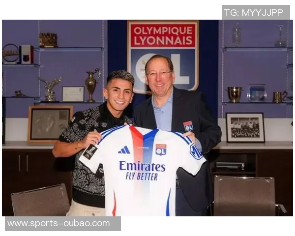 博塔弗戈因拖欠阿尔马达转会费遭禁转会处罚及利息问题引发关注