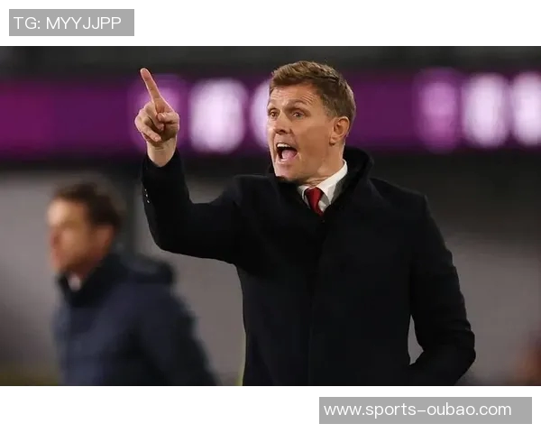 曼联官方宣布弗莱彻继续执掌U18青年队教鞭助力青训发展